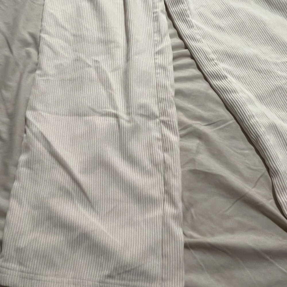 Forever 21 white high waisted corduroy velvet straight leg pants | NEW size S - Picture 8 of 11